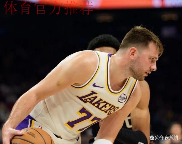 湖人116-114太阳2喜2忧!老詹+替补太重要,东契奇+斯玛特展弊端 湖人116-114太阳2喜2忧!老詹+替补太重要,东契奇+斯玛特展弊端