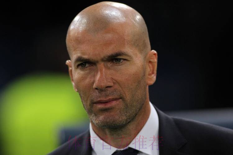 齐达内想签奥尔莫 转会费可能在4000万欧元左右 齐达内想签奥尔莫 转会费可能在4000万欧元左右